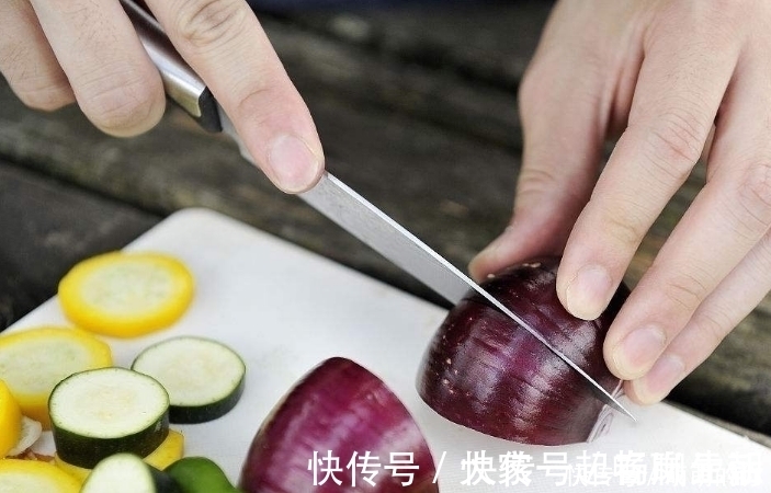 西红柿|血管的4个“清道夫”已找到,若能每天吃,给血管排排毒、通通血