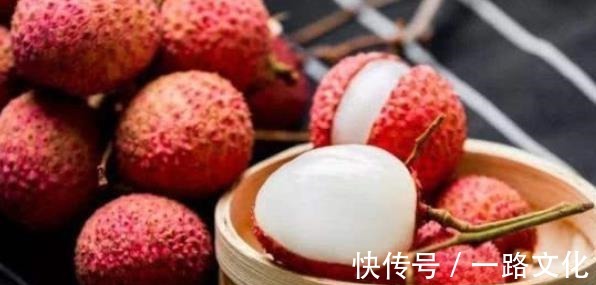 排毒养颜|女性想要皮肤好常吃四种食物,美容抗衰,排毒润肤,肌肤更水嫩