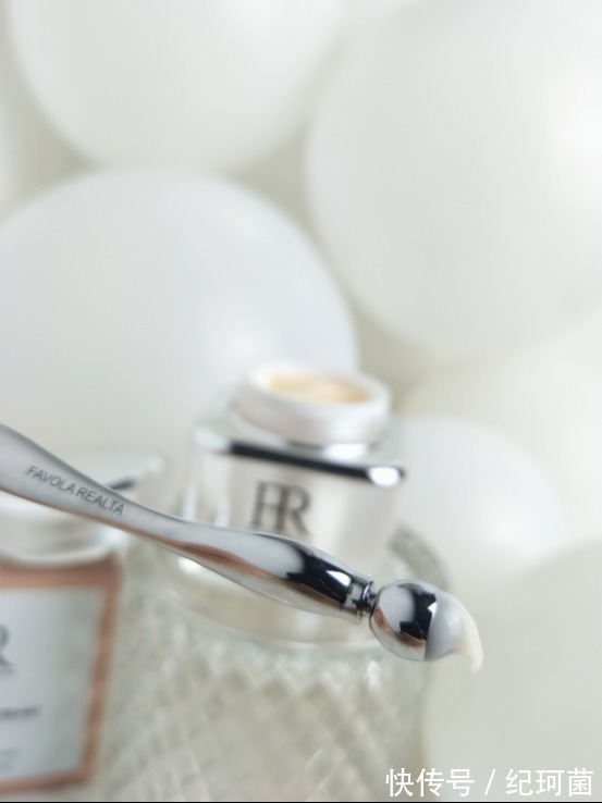 油腻食物|毛孔粗大怎么修复?真正有效的收缩毛孔护肤品