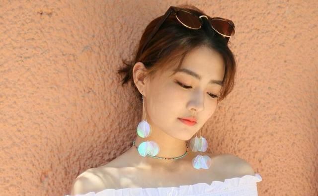 女生|女人脸型有4种,如果你是第三种,不化妆也好看,一般人只能羡慕