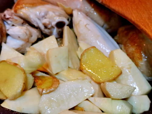 黄焖|咱们盼了这么久的冬笋,盼了一年,黄焖冬笋鸡