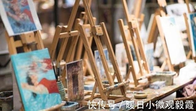 浮红@蔡杰与齐白石PK樱桃画,吃剩的卖了2408万,浸水的只值195万,为啥