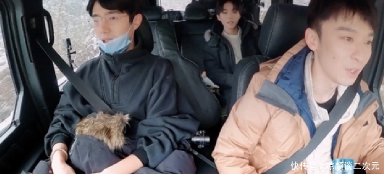 《恰好是少年》综艺感不足?当红流量小生撑不起收视率!