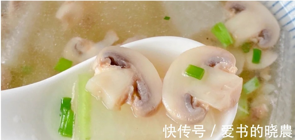 天冷了,喝鸡汤鱼汤不如喝它,顺应时令,营养极高,不懂吃可惜了!