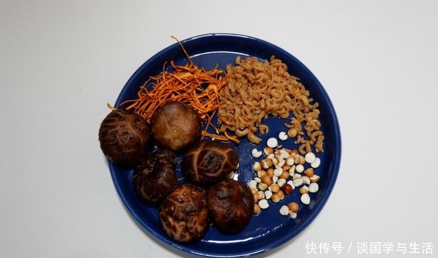 扇骨|熬汤到底用哪种猪骨好用它最好,止咳平喘补中益气,还能润肤