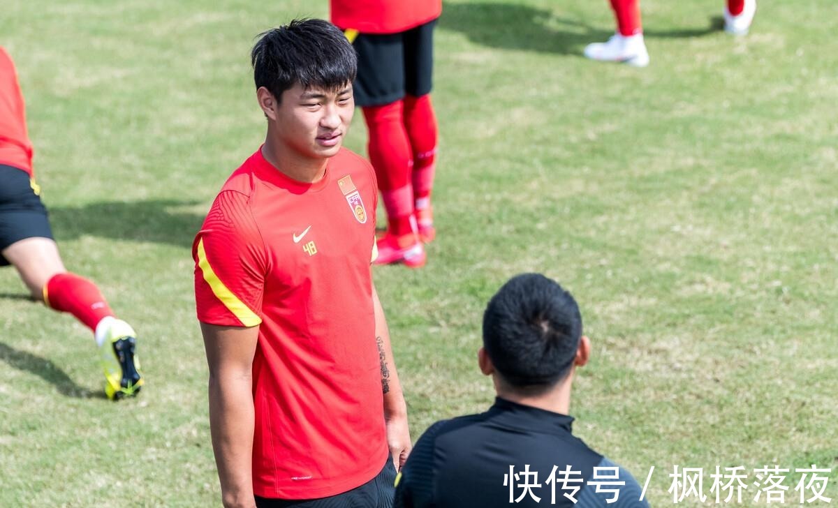 山东泰山队|中国足球最强中锋PK结果出炉！国安锋霸完胜小佩莱，一人扛起锋线！