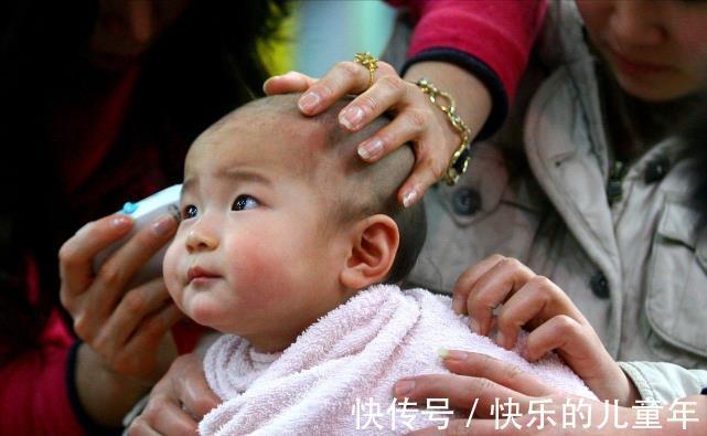 误区|老人代代相传的“育儿经”,可能是育儿谣言,新手爸妈别一听就信