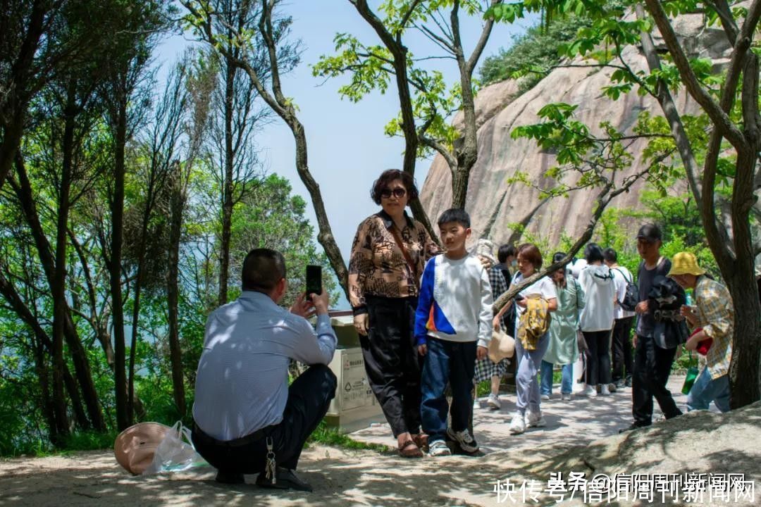 “五一”长假嗨翻天｜来鸡公山踏青、赏花、演艺活动精彩不断