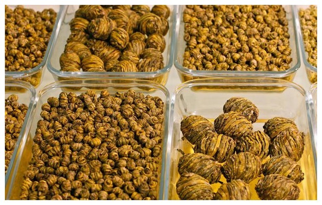 无核葡萄|食物“胰岛素”被找到,坚持泡水喝,平稳血糖,甩掉“小糖人”