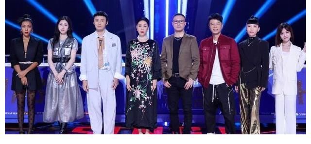 演唱會(huì)門票|伍珂玥問(wèn)李克勤 能否幫忙買謝霆鋒演唱會(huì)門票，李克勤回應(yīng)笑翻全場(chǎng)