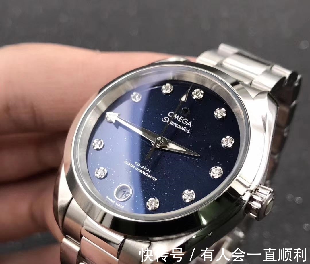 品鉴|「8800机芯」VS厂欧米茄海马150米女款复刻表品鉴!