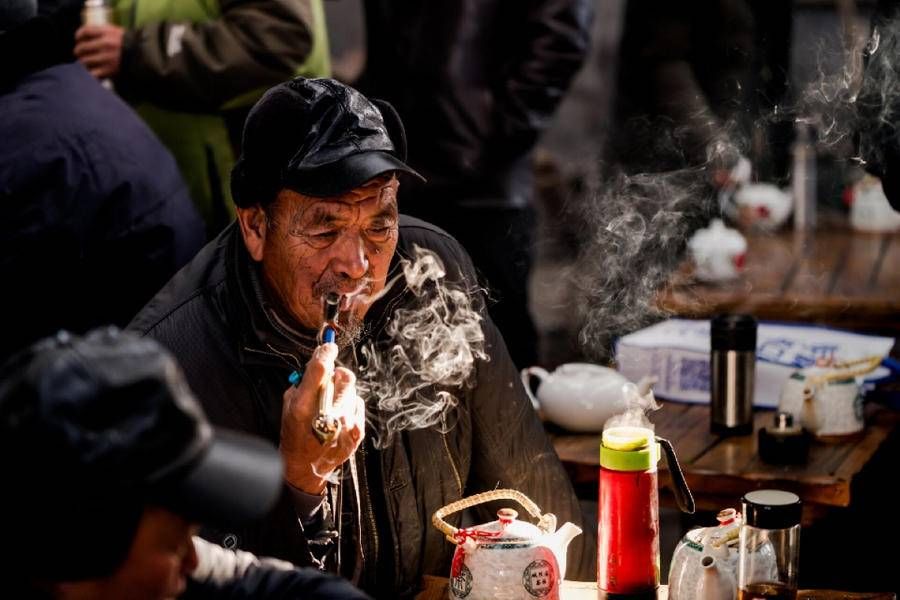 岁月深处的记忆 ----地窝子猫冬|青未了｜| 猫冬