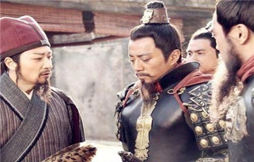 宋江&水浒传中最伪善的人是谁?不是宋江吴用,此人看似忠义实则最歹毒