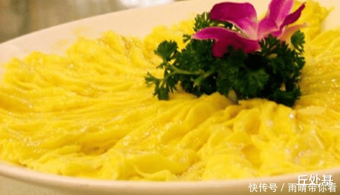 黄埔蛋的炒法另有窍门,以致炒出来的蛋,吃起来嫩滑无比