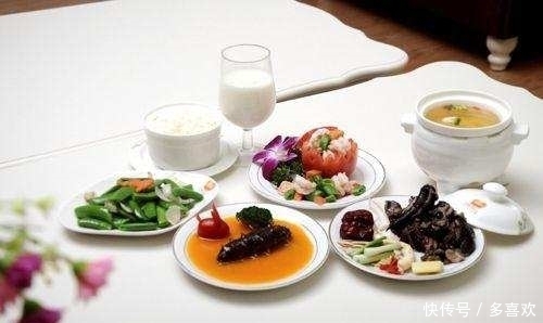 控制饮食|每天都吃降糖药，血糖却久久不降，原来是“它”在作祟