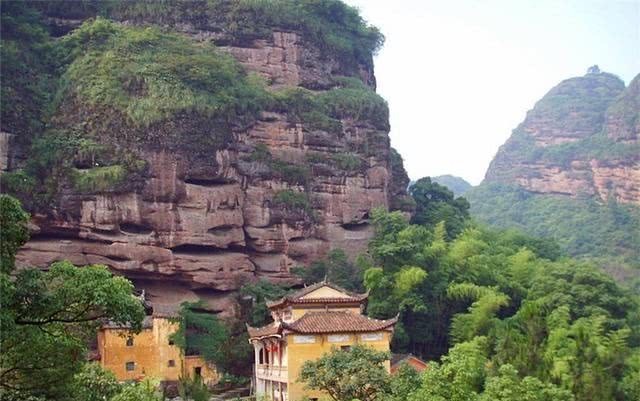 挖出|庙山挖出一座大墓,怀疑是姑蔑国国君之墓,最后又让专家失望了
