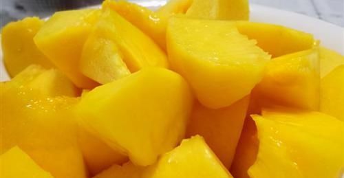 女性害怕老太快，推荐常吃3种食物，燃烧脂肪，增强体质！