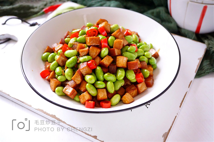 此蔬菜不起眼,3块钱1斤,却是“含钾高手”,天热爱出汗要多吃