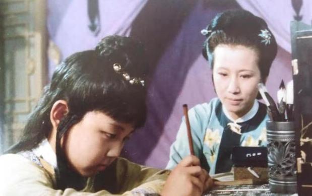 李纨$贾政怎样看待黛玉、李纨和宝钗?答案藏在游园细节中