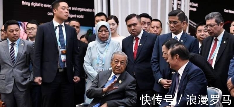 名牌大学|华为如此重视人才,任正非却坚持不用名牌大学毕业的学霸,到底看不起谁?