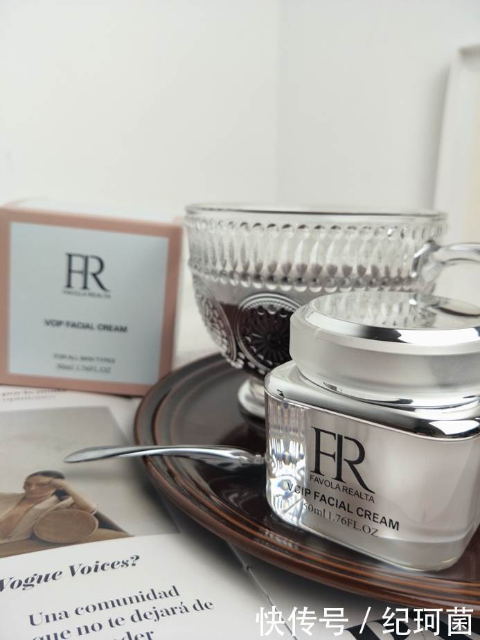 眼界|有眼界的女人,40岁后都爱用这四款面霜:抗老优秀,还颜值高