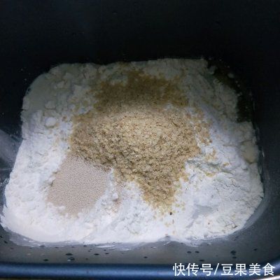 碱水面包的经典做法，不会你就Out了