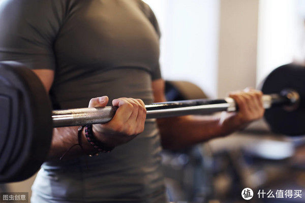 卧推|力量和肌肉的增长停滞不前?这里有一个方法帮助你解决