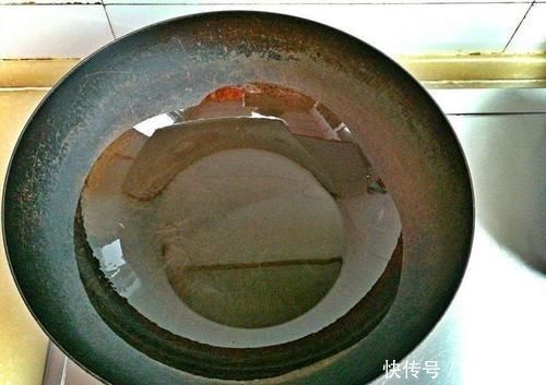 刮油|土豆和“它”天生一对,坚持晚上吃点,排出黑宿便,大肚腩不见了