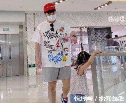 萌宝|“爸爸丢了”4岁萌宝求助民警,得知爸爸名字,让民警捧腹不已