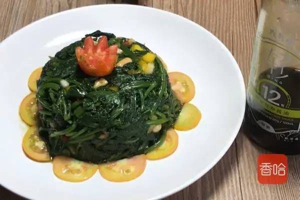 味碟|它被称为“蔬菜皇后”，胡萝卜素是芋头的600多倍，只卖2块一斤