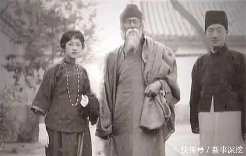 文学|1924年鲁迅与泰戈尔参加晚宴,吃到一半便拂袖离去,说:一塌糊涂