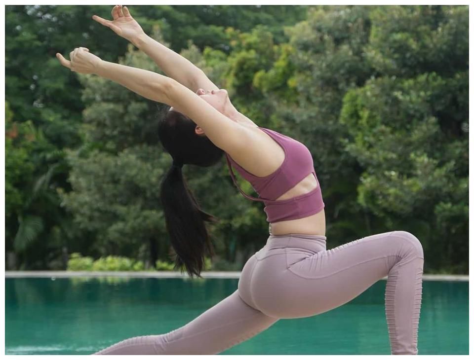 体式|3个瑜伽体式帮你瘦腿,每天练一练,结果天然有