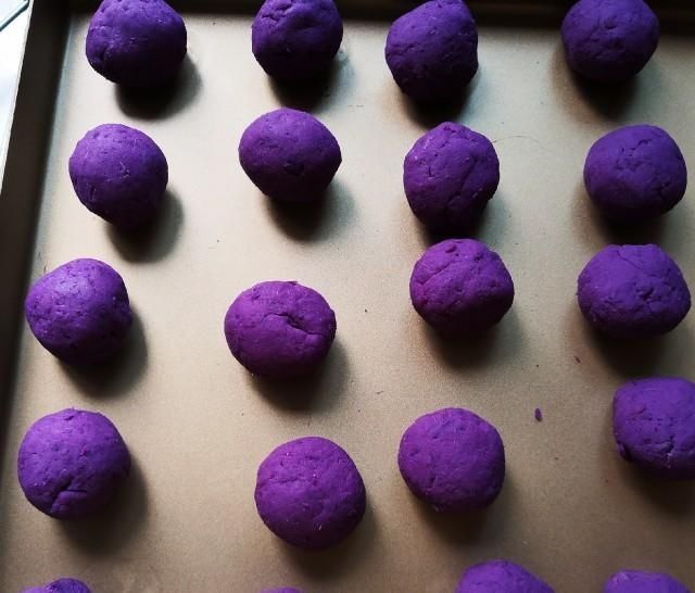 杂粮|玉米粉紫薯包,用玉米粉和紫薯做一款杂粮包,吃着非常棒