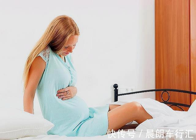 羊水|孕妇在3个时间点多喝水,羊水更充足,对胎儿发育好