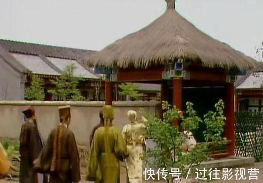 秋爽斋@林黛玉为何住了大观园中最狭小的院子?原因有点凄凉