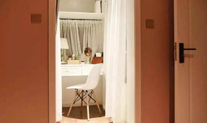 婚房|闺蜜的婚房太美了,墨绿色的墙面很迷人,以后我买了房也要这样装