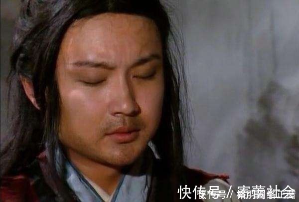 王熙凤!端庄大气、举止娴雅,她才是《红楼梦》大观园里的“群芳之首”!