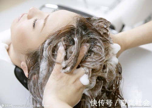 痛经|每天坚持喝一杯姜水,身体会发生哪些变化至少可以带来五个好处