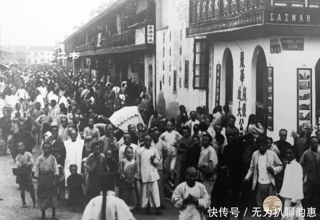 老照片|清末老照片:迟暮之年的慈禧太后、穿着官服真实的清朝官员