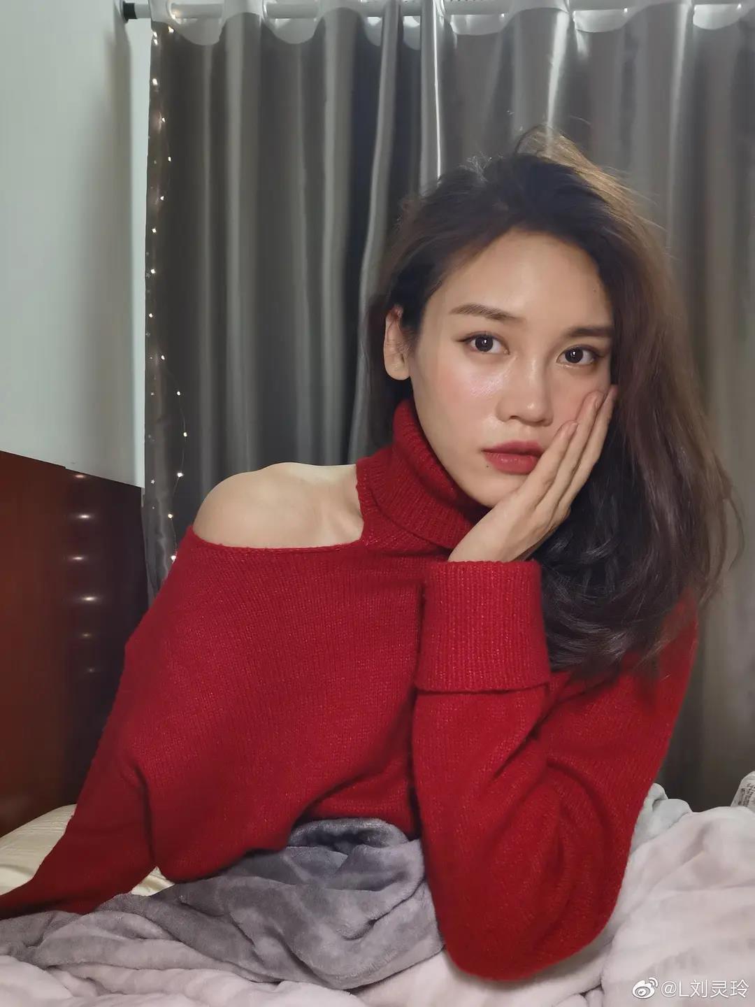 奥运|蹦床双姝摘金夺银，又美又飒又有肌肉，美妆运动代言快看过来