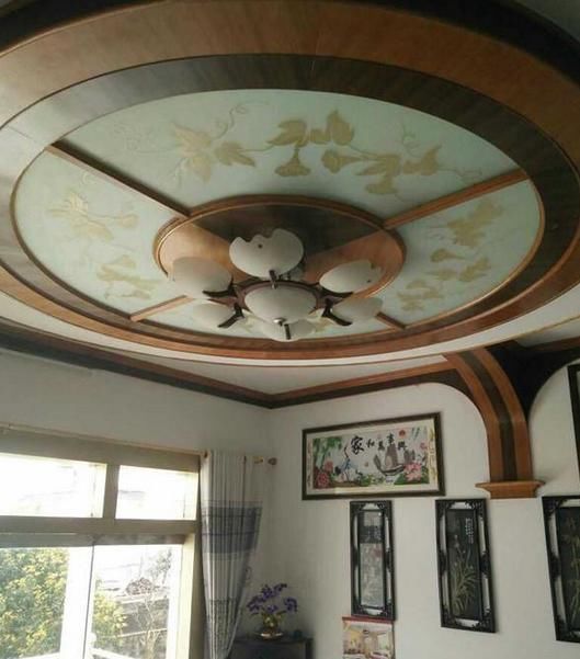 楼梯|农村老家别墅装修完工,庭院养鱼又栽花,旋转楼梯更赞!晒晒