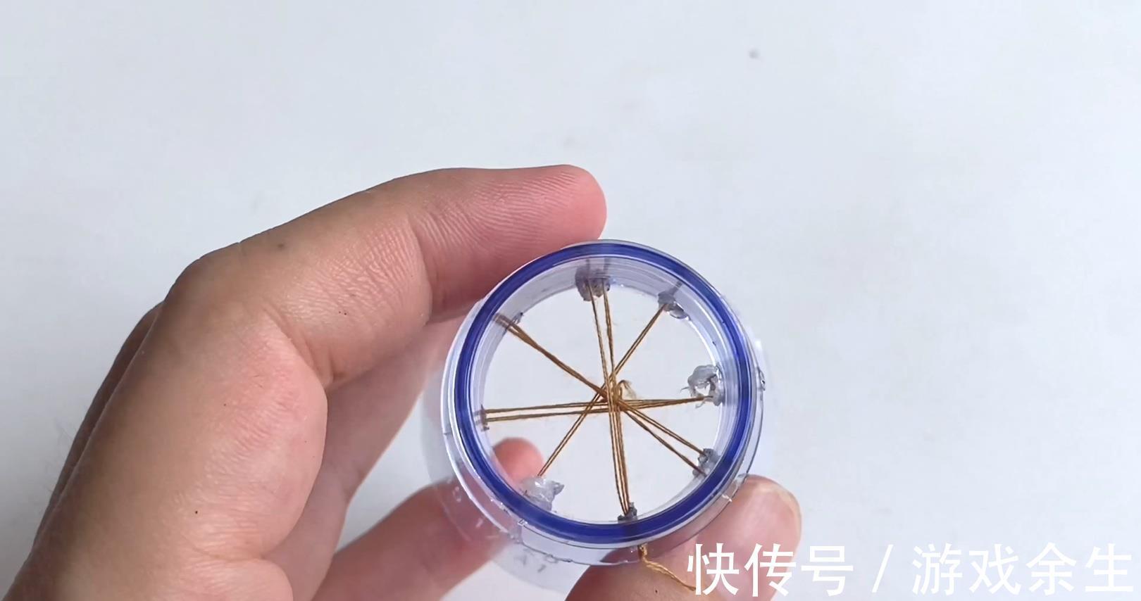 火腿肠|用塑料瓶做切葱神器，不伤手不辣眼睛，比刀切还好用，简单又方便