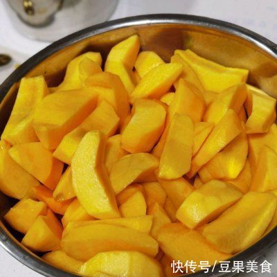 罐头|自制黄桃罐头，夏日清凉桃子香