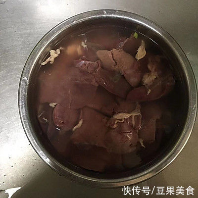 动物肝脏|香菇卤鸡肝就这么做，新手也能零失败