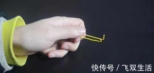 你家有回形针吗 这个用途太聪明了, 看完抓紧告诉家里人还不迟