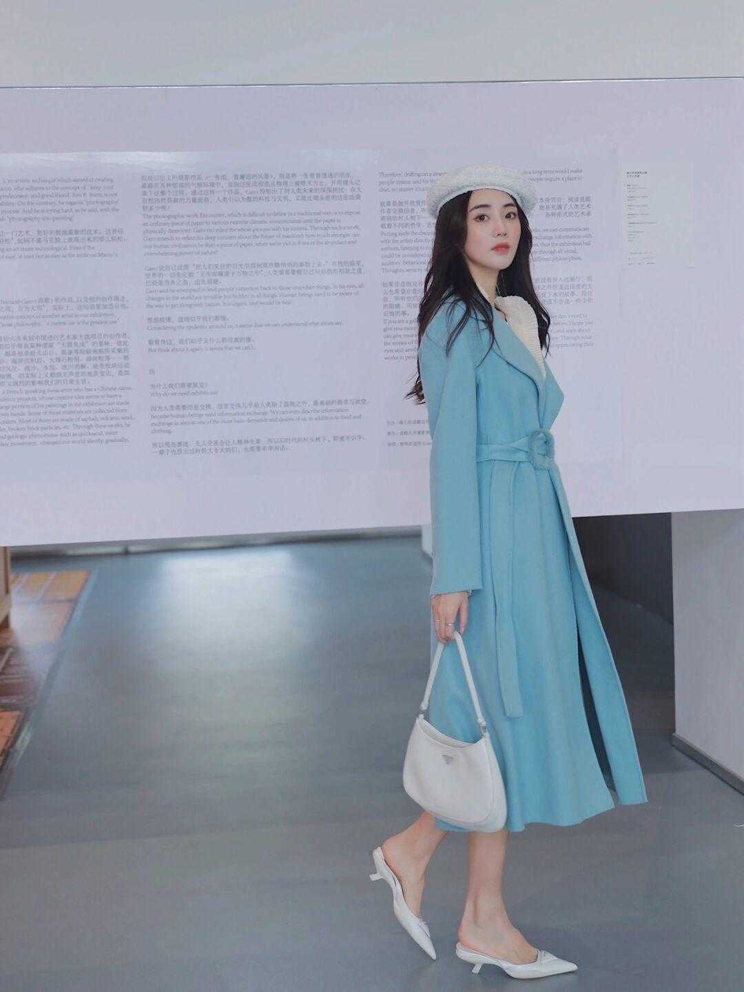 博主|大衣穿不出女人味不要怕,入手这款收腰款大衣,上身秒有小蛮腰