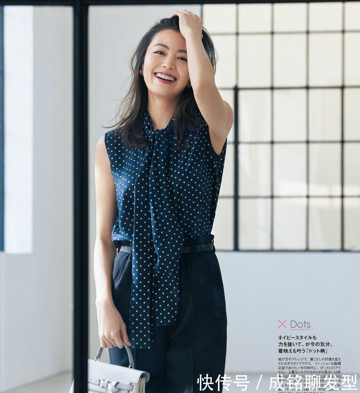 百搭|年过四十建议多穿衬衫，知性优雅又有品位，时尚百搭又显气质