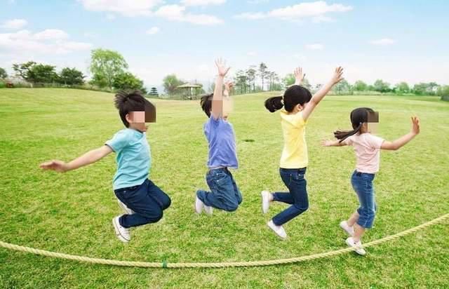 标准表|新版“身高标准表”公开,小学前低于130的孩子,家长要上心了