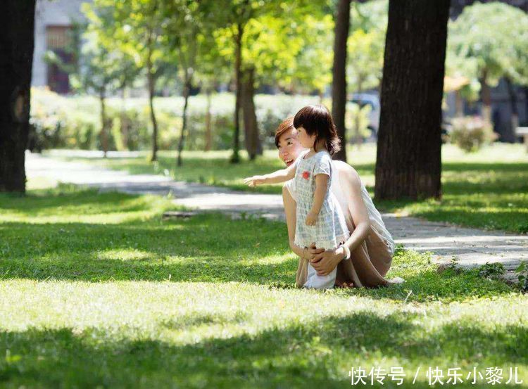 宝宝|7个月大宝宝开口说话,宝爸却高兴不起来,众人得知原因后笑不停