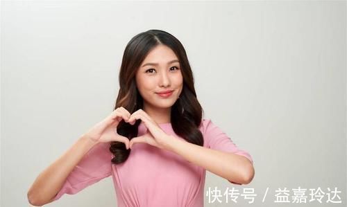 雌性激素|雌激素“旺盛”的女人,身体或会出现这5个表现